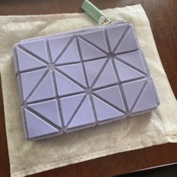 Issey Miyake Purple Geometric Cassette Wallet/Coin purse with chain - Picture 2 of 5